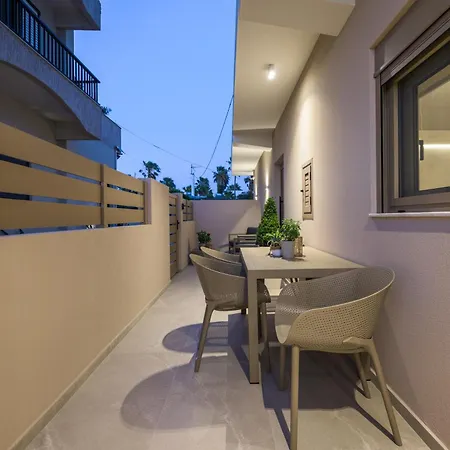 Msbeach Luxury Homes - Maria Kos